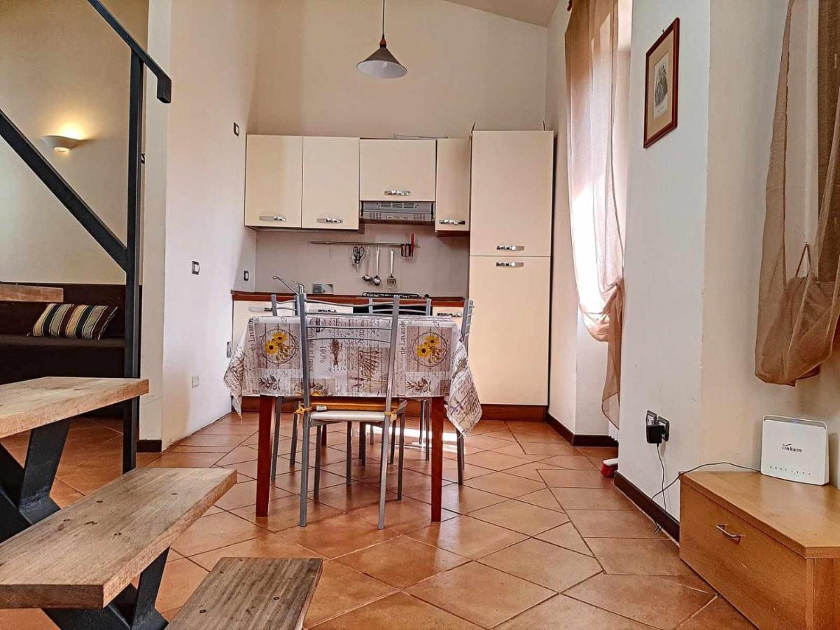 Ospitaci Appartamenti San Salvatore Foligno Esterno foto