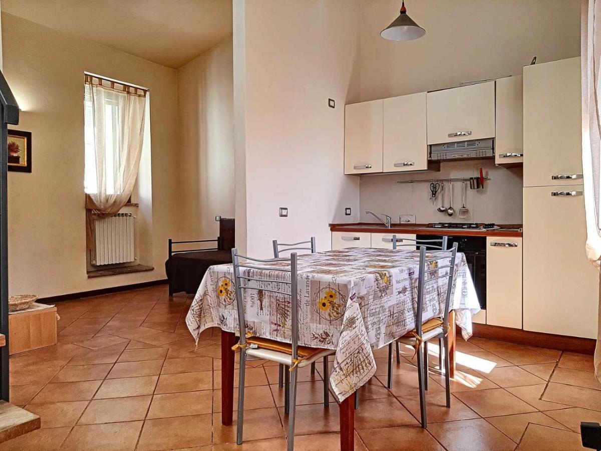 Ospitaci Appartamenti San Salvatore Foligno Esterno foto