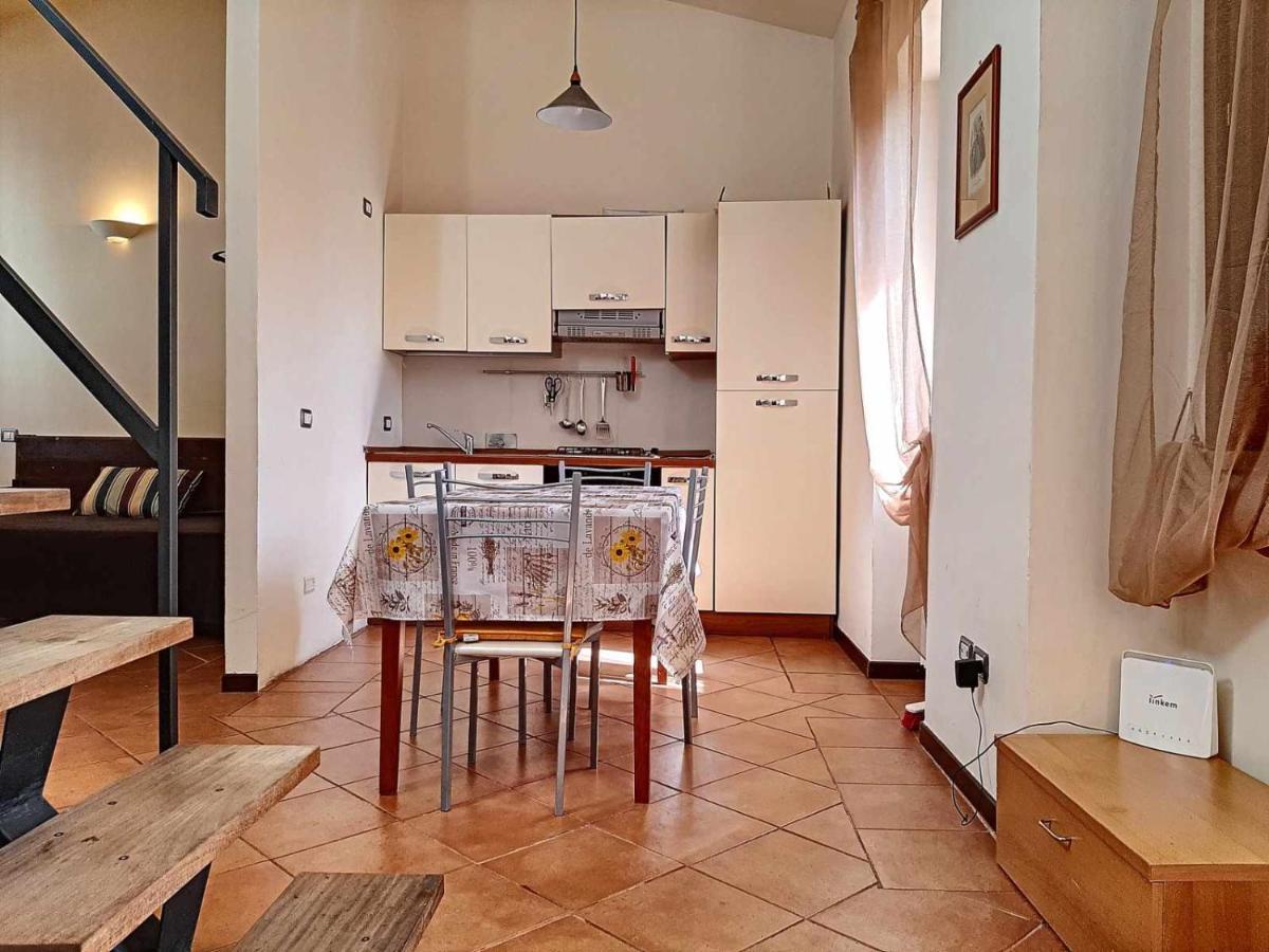 Ospitaci Appartamenti San Salvatore Foligno Esterno foto